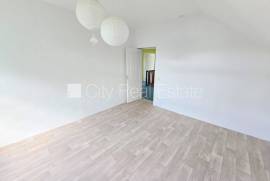 Detached house for rent in Riga district, 210.00m2