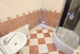 Detached house for rent in Riga district, 210.00m2