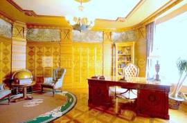 Apartment for rent in Riga, 598.00m2