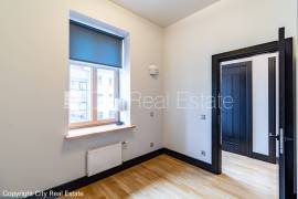 Apartment for rent in Riga, 186.00m2