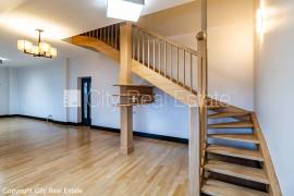 Apartment for rent in Riga, 186.00m2
