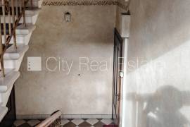 Apartment for rent in Riga, 155.00m2