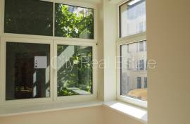Apartment for rent in Riga, 189.49m2