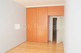 Apartment for rent in Riga, 189.49m2