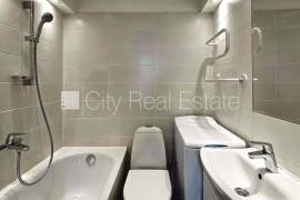 Studio for rent in Riga, 60.00m2 Studio for rent in Riga, 60.00m2
