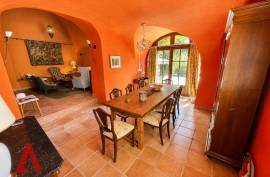 6 room, 200m2 Country house for sale in Cabrerolles - 345 000 € * 6 room, 200m2 Country house for sale in Cabrerolles - 345 000 € *