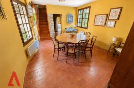 6 room, 200m2 Country house for sale in Cabrerolles - 345 000 € * 6 room, 200m2 Country house for sale in Cabrerolles - 345 000 € *