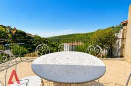 6 room, 200m2 Country house for sale in Cabrerolles - 345 000 € * 6 room, 200m2 Country house for sale in Cabrerolles - 345 000 € *
