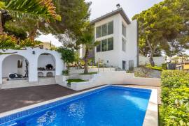 listing listing
