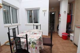 listing listing