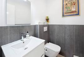 listing listing