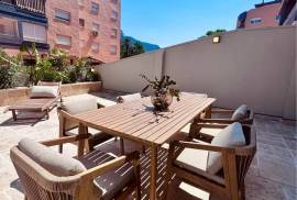 listing listing