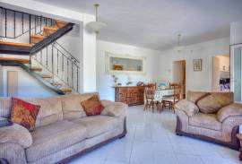listing listing