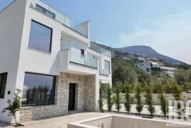 Villa-House for sale in Saranda Albania