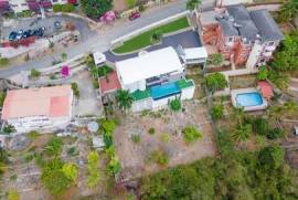 Luxury 4 Bed Villa for sale in Kingston & ST Andrew Jamaica