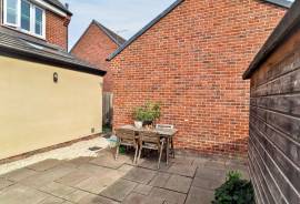 listing listing