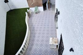 listing listing