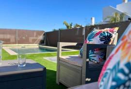 listing listing