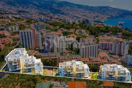 Leasehold | 1 Bedroom Apartment | Rooftop | Sea View | Sint Maarten | Madeira Island Leasehold | 1 Bedroom Apartment | Rooftop | Sea View | Sint Maarten | Madeira Island