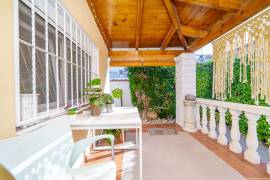 listing listing