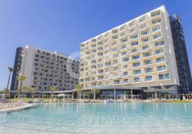Luxury Sea View 2-Bedroom Apartment at 