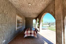 listing listing