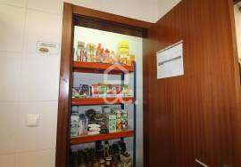 Commercial property Seixal
