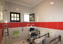 Commercial property Seixal