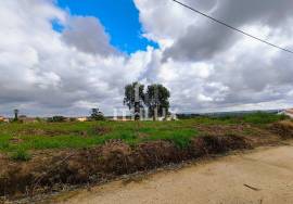Land for construction of House 7 Km from Caldas da Rainha Land for construction of House 7 Km from Caldas da Rainha