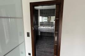 Spacious and luxurious 3 bedroom apartment with 2 suites, garage and attic located in the Urbanization encosta do sol in Leiria