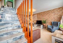 2-Bedroom House for Sale in Estoi, Algarve, Roof Terrace & Sea Views 2-Bedroom House for Sale in Estoi, Algarve, Roof Terrace & Sea Views
