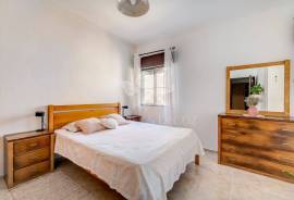 2-Bedroom House for Sale in Estoi, Algarve, Roof Terrace & Sea Views 2-Bedroom House for Sale in Estoi, Algarve, Roof Terrace & Sea Views