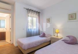 2 bedroom apartment in Victoria Gardens with Pool and Garage, Vilamoura 2 bedroom apartment in Victoria Gardens with Pool and Garage, Vilamoura