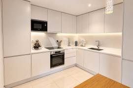 1 bedroom apartment in The One with balcony and parking, Vilamoura 1 bedroom apartment in The One with balcony and parking, Vilamoura