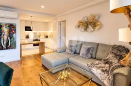1 bedroom apartment in The One with balcony and parking, Vilamoura 1 bedroom apartment in The One with balcony and parking, Vilamoura