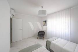 2 bedroom apartment for annual rental with swimming pool, Vilamoura Centre 2 bedroom apartment for annual rental with swimming pool, Vilamoura Centre