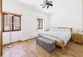 Tavira centre 2 bedroom townhouse with patio & large sun terrace Tavira centre 2 bedroom townhouse with patio & large sun terrace