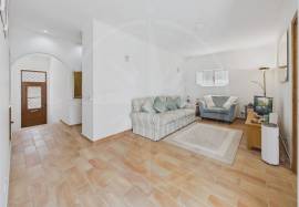 Tavira centre 2 bedroom townhouse with patio & large sun terrace Tavira centre 2 bedroom townhouse with patio & large sun terrace