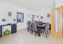 Tavira centre 2 bed apartment with exceptional outdoor living & garage