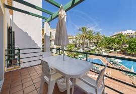 Tavira 2 bed apartment with Pool Views in Quinta do Morgado resort