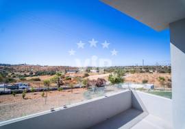 QUARTEIRA -DETACHED VILLA-PRIVATE SWIMMING POOL-LARGE GARDEN QUARTEIRA -DETACHED VILLA-PRIVATE SWIMMING POOL-LARGE GARDEN
