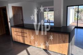 QUARTEIRA -DETACHED VILLA-PRIVATE SWIMMING POOL-LARGE GARDEN QUARTEIRA -DETACHED VILLA-PRIVATE SWIMMING POOL-LARGE GARDEN