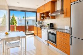 Long-Term Rental | Top Floor 2 Bedroom Golf Front Apartment with Private Rooftop Terrace | Millennium Golf, Vilamoura