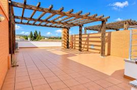 Long-Term Rental | Top Floor 2 Bedroom Golf Front Apartment with Private Rooftop Terrace | Millennium Golf, Vilamoura