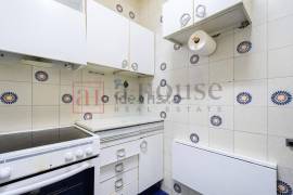Excellent 3 Bed Apartment For Sale in Barcelona Spain