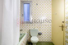 Excellent 3 Bed Apartment For Sale in Barcelona Spain