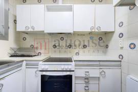 Excellent 3 Bed Apartment For Sale in Barcelona Spain