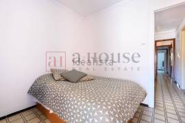Excellent 3 Bed Apartment For Sale in Barcelona Spain