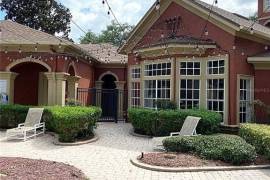 Excellent 1 Bed Condo For Sale in Crescent Place Altamont Springs Florida USA
