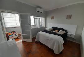 Stunning 2 Bedroom Apartment For Sale in Durban South Africa Stunning 2 Bedroom Apartment For Sale in Durban South Africa